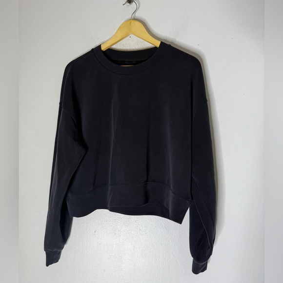 Lululemon Perfectly Oversized Cropped Crew Neck Softstreme Sz 8 Black Sweatshirt - Picture 1 of 5